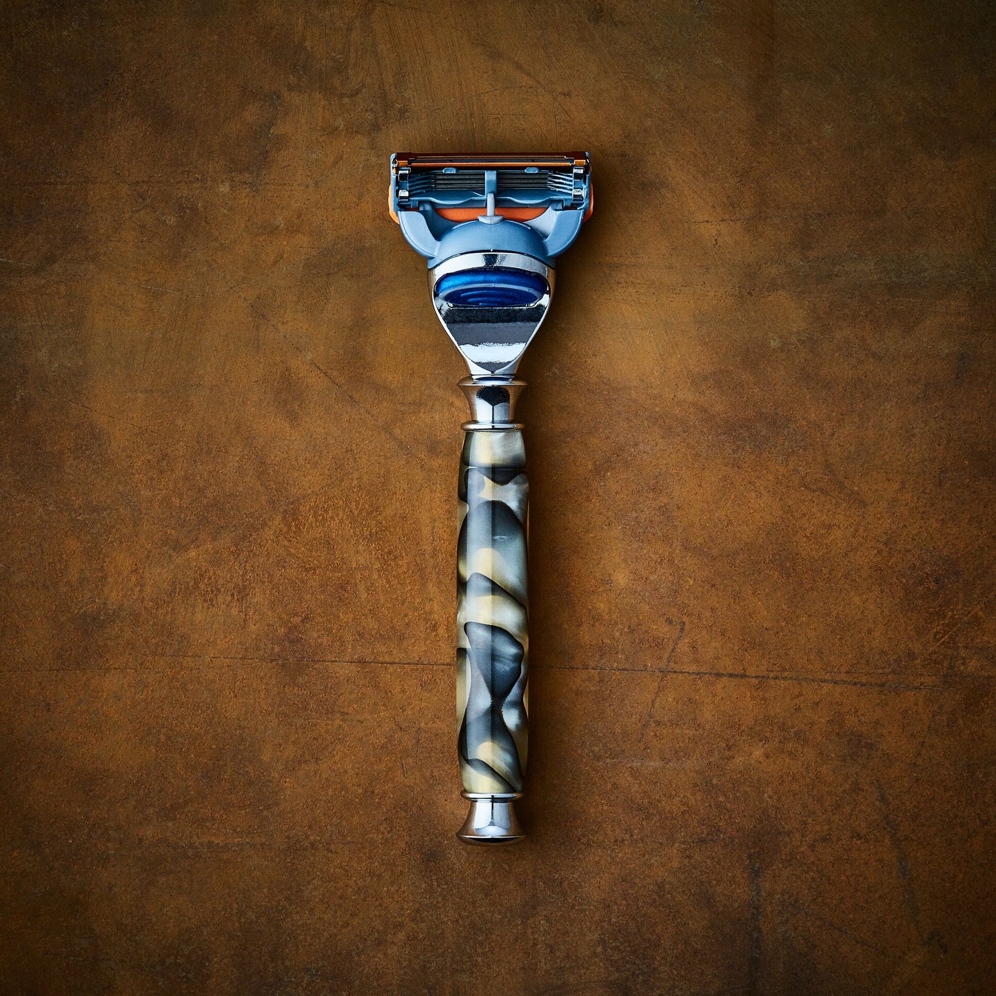 The Shadow Razor