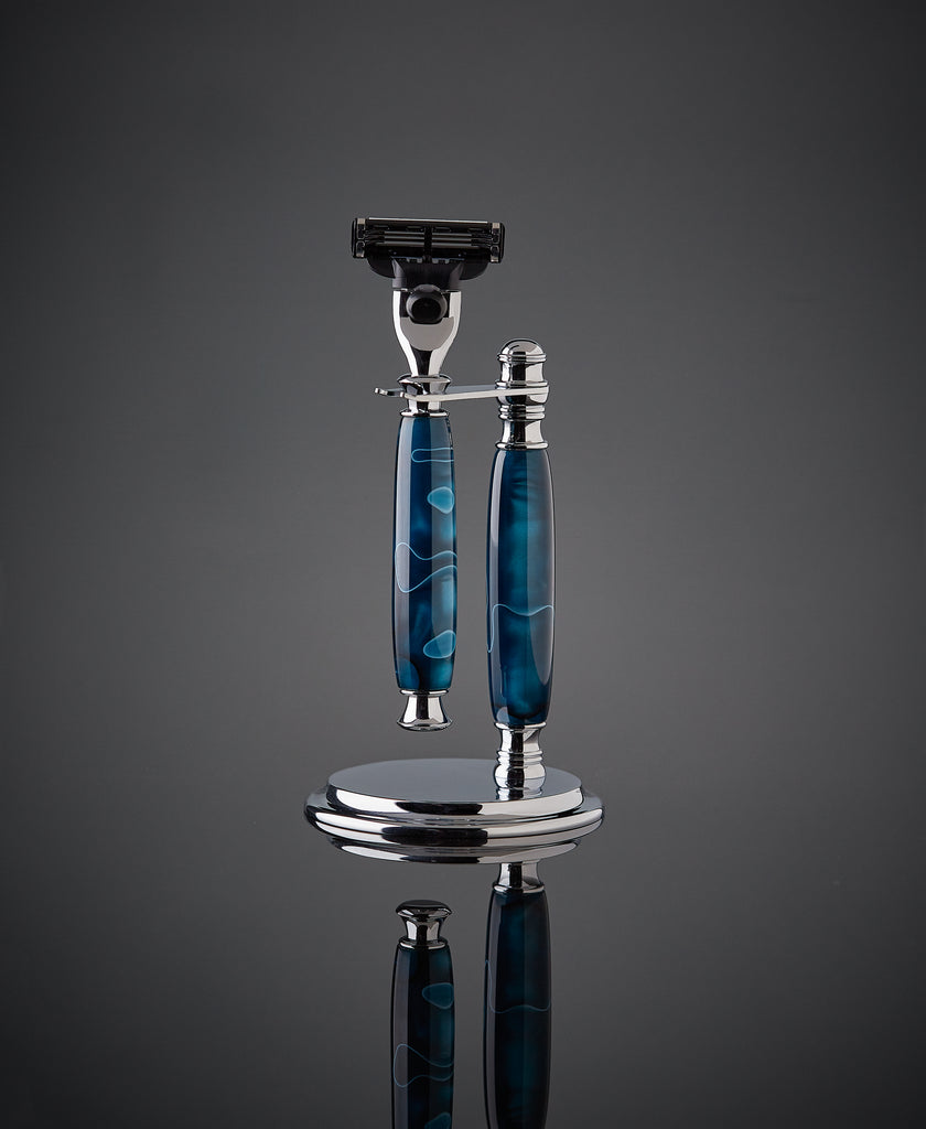 Precious resin shaving kit in aqua blue for Gillette Mach 3 and Gillette Venus