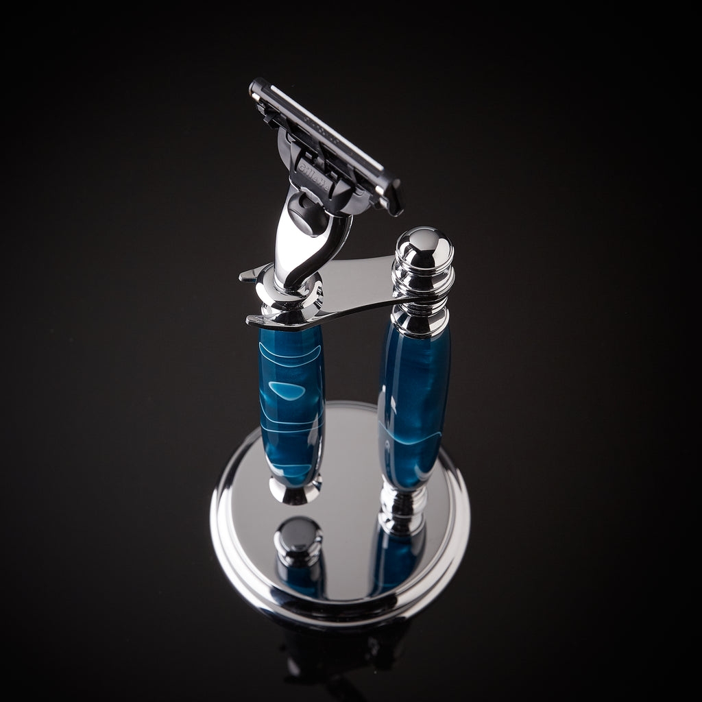 Precious resin shaving kit in aqua blue for Gillette Venus and Gillette Mach 3
