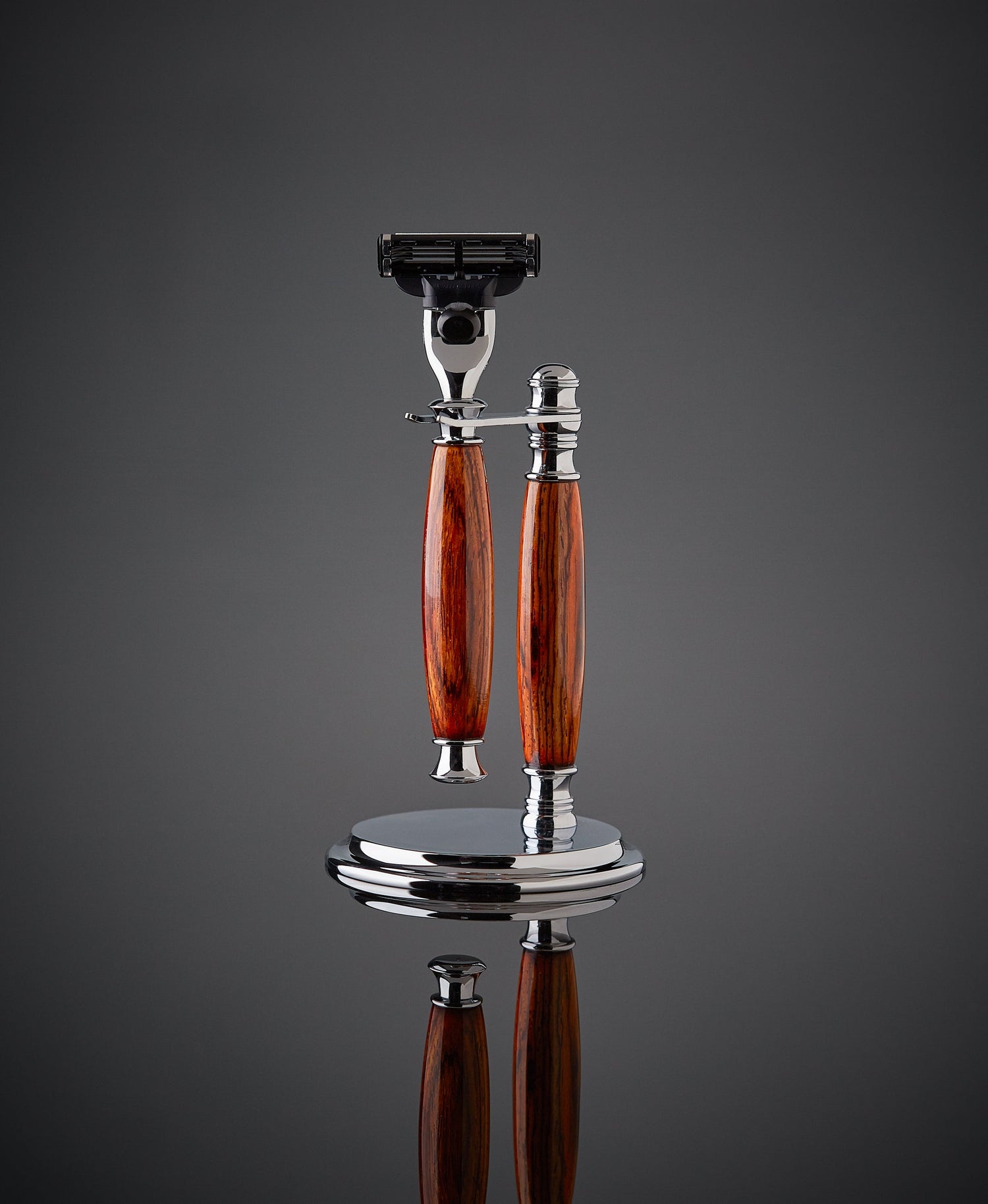 Imperium shaving set for gillette blades