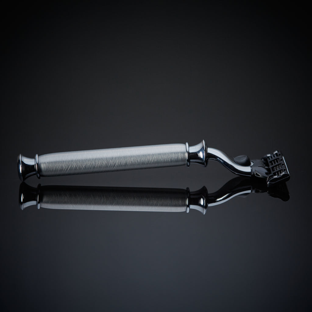 The Oslo Brushed Aluminum Razor