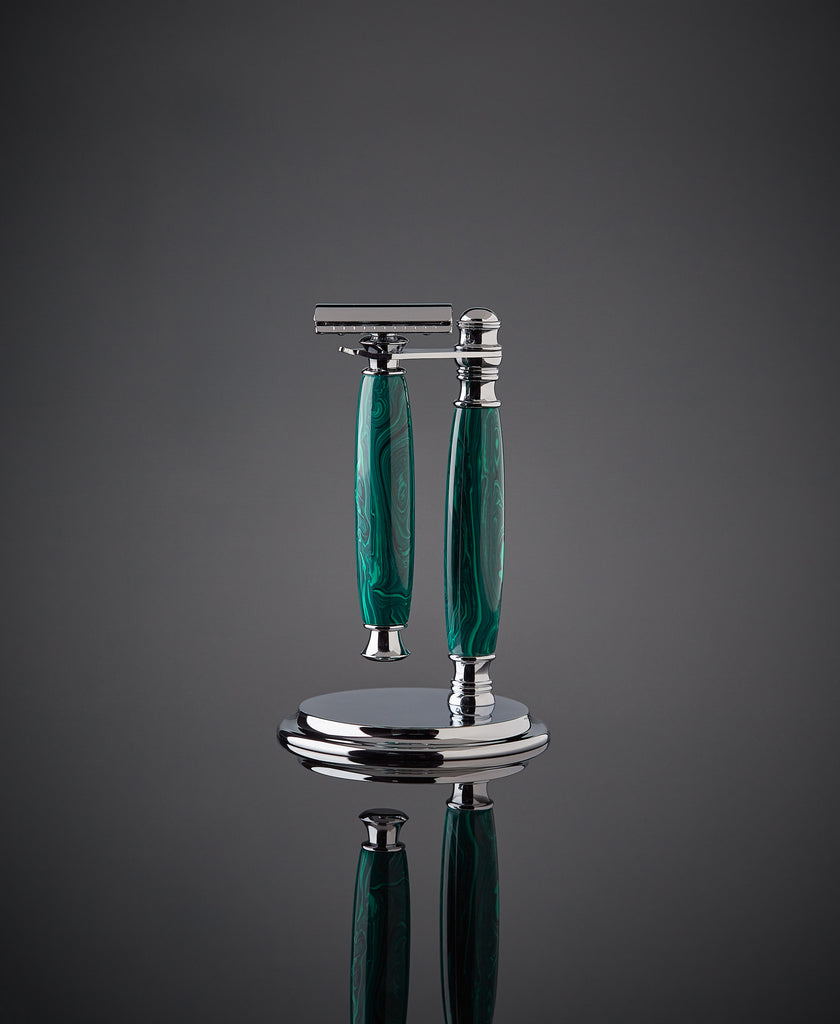 The Serpentine Shave Set