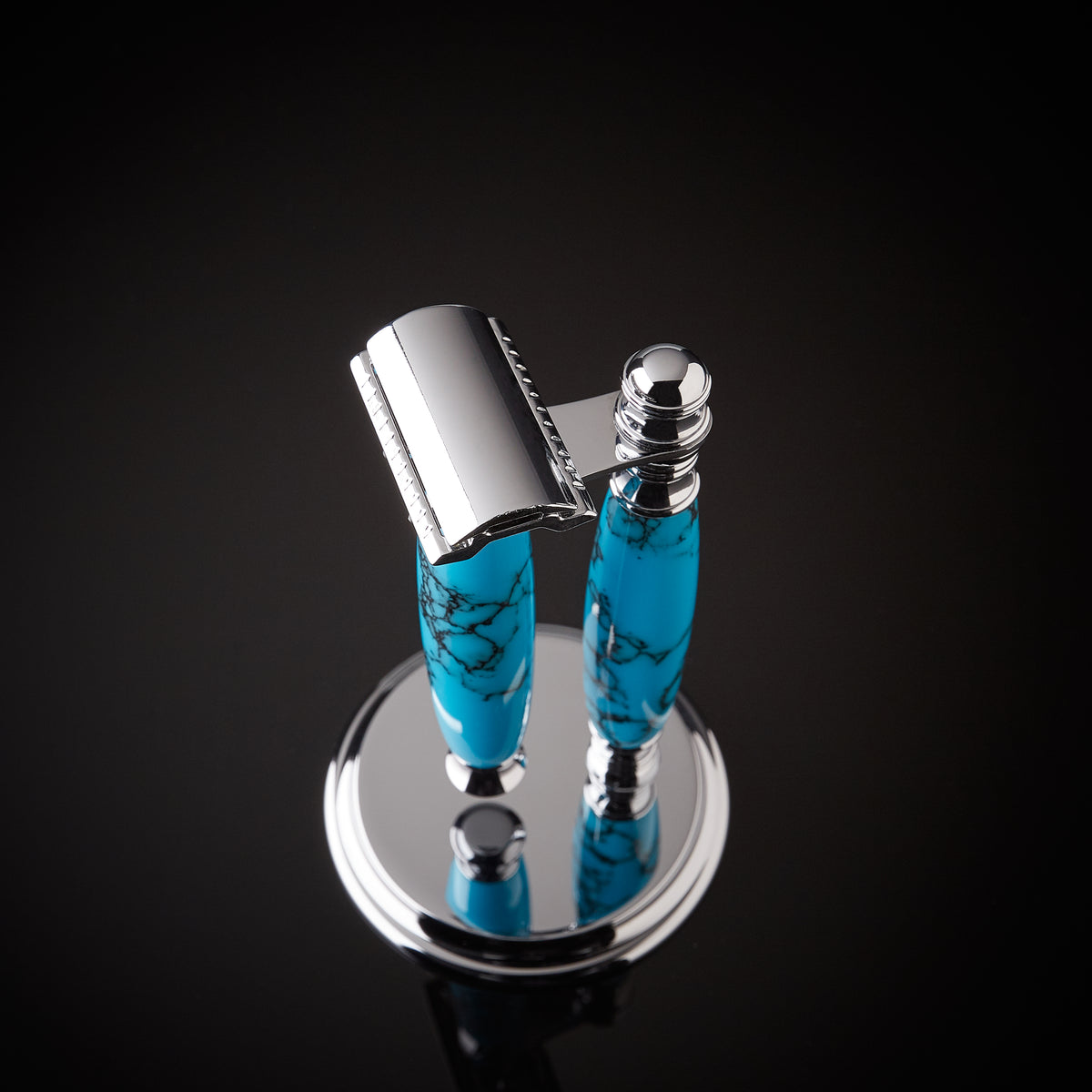 Sedona Turquoise safety razor with matching stand